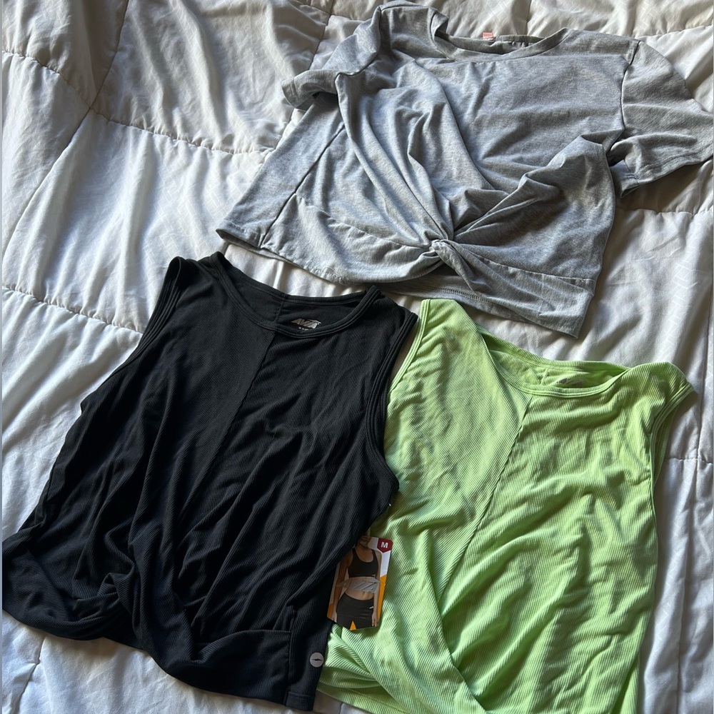 AVIA ACTIVEWEAR TOP - Picture 2 of 4